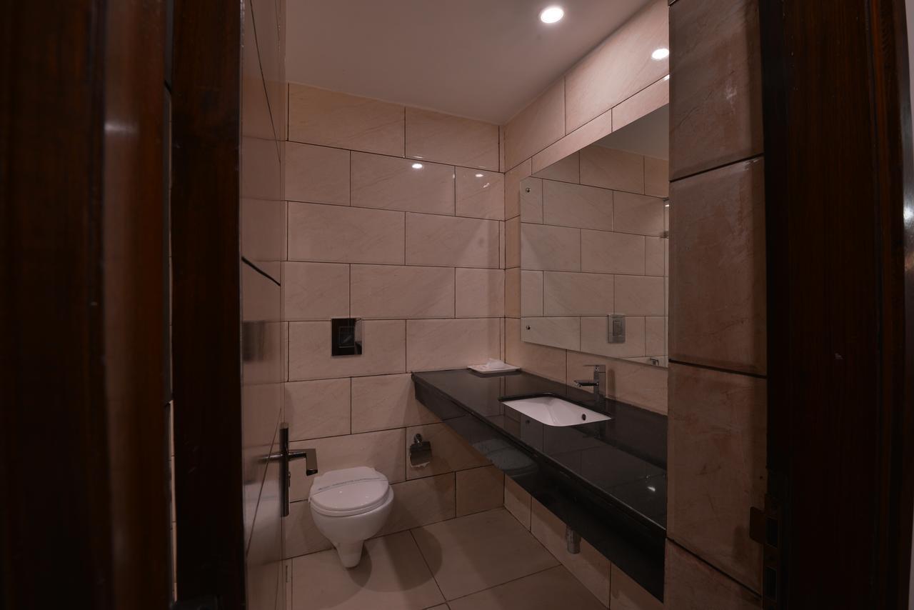 Hotel North Park Panchkula Dış mekan fotoğraf